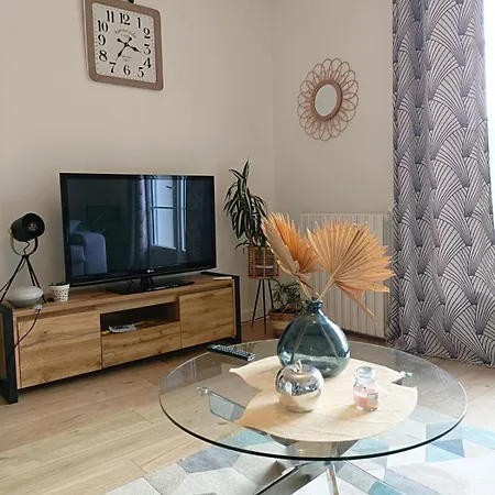 Design Avec Piscine Apartment *